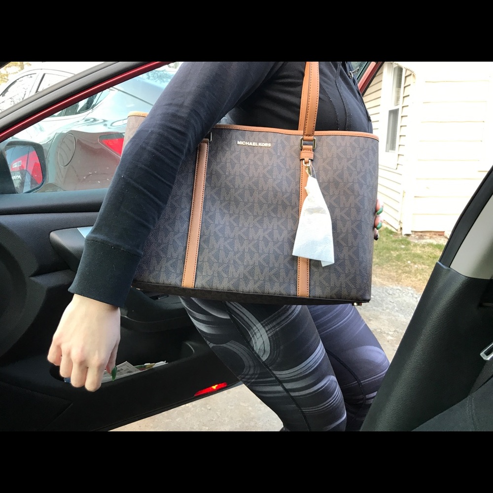 Michael Kors tote